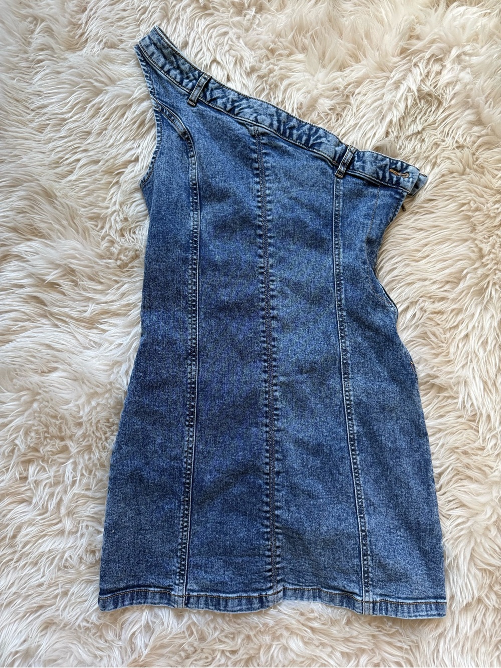 One-Shoulder Denim Mini Dress in Medium Blue